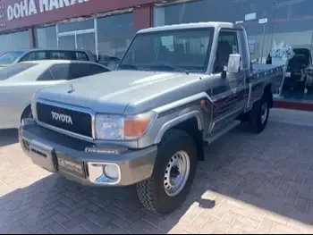 Toyota  Land Cruiser  LX  2021  Manual  91,000 Km  6 Cylinder  Four Wheel Drive (4WD)  Pick Up  Silver