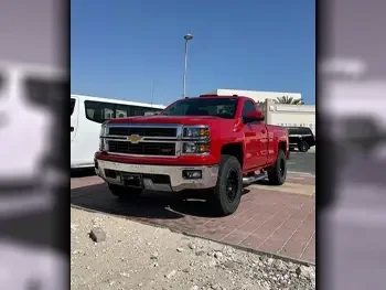 Chevrolet  Silverado  Z71  2015  Automatic  129,000 Km  8 Cylinder  Four Wheel Drive (4WD)  Pick Up  Red