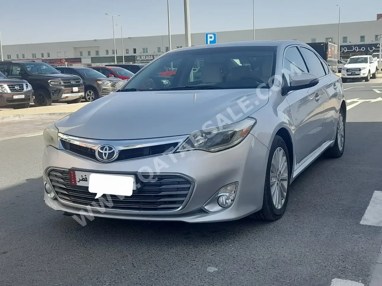 Toyota  Avalon  Limited  2014  Automatic  208,000 Km  6 Cylinder  Front Wheel Drive (FWD)  Sedan  Silver