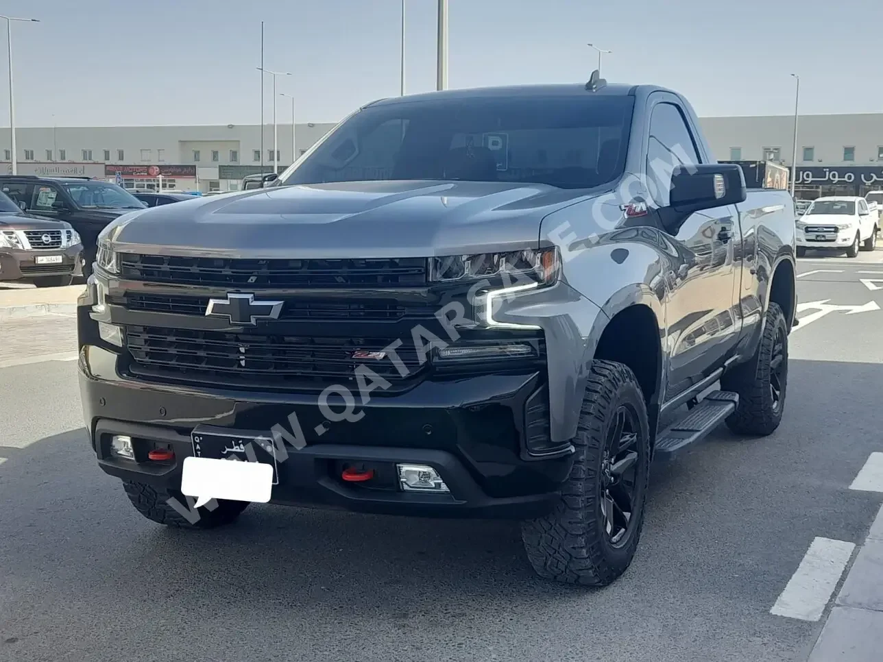 Chevrolet  Silverado  Trail Boss  2021  Automatic  49,000 Km  8 Cylinder  Four Wheel Drive (4WD)  Pick Up  Gray