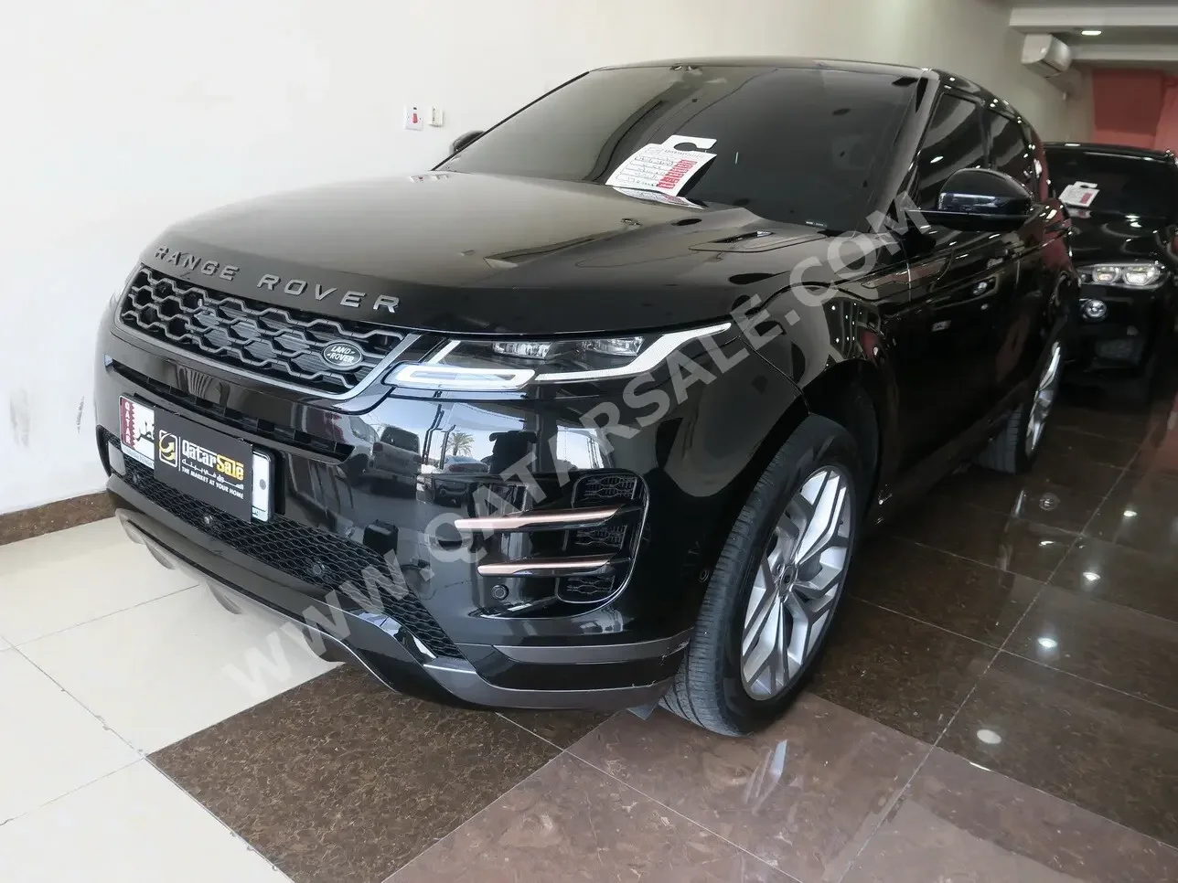 Land Rover  Evoque  R-Dynamic  2021  Automatic  9,000 Km  4 Cylinder  Four Wheel Drive (4WD)  SUV  Black