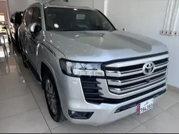 Toyota  Land Cruiser  GXR Twin Turbo  2022  Automatic  12,000 Km  6 Cylinder  Four Wheel Drive (4WD)  SUV  Silver  With Warranty