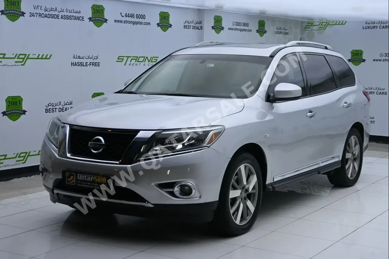 Nissan  Pathfinder  SV  2014  Automatic  107,000 Km  6 Cylinder  Four Wheel Drive (4WD)  SUV  Silver