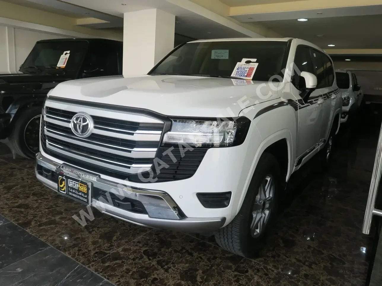 Toyota  Land Cruiser  GXR  2023  Automatic  18,000 Km  6 Cylinder  Four Wheel Drive (4WD)  SUV  White  With Warranty