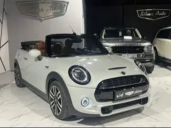 Mini  Cooper  S  2020  Automatic  17,000 Km  4 Cylinder  Front Wheel Drive (FWD)  Hatchback  White  With Warranty