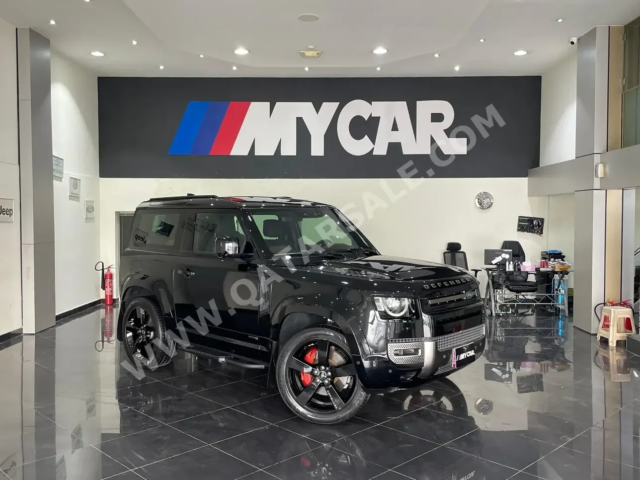 Land Rover  Defender  90 X  2022  Automatic  38,000 Km  6 Cylinder  Four Wheel Drive (4WD)  SUV  Black  With Warranty