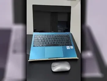 Laptops Huawei  - matebook x pro  2020  - Green  - Windows 10  - Intel  - Core i7  -Memory (Ram): 16 GB