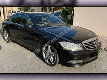 Mercedes-Benz  S-Class  350  2011  Automatic  134,000 Km  6 Cylinder  All Wheel Drive (AWD)  Sedan  Black
