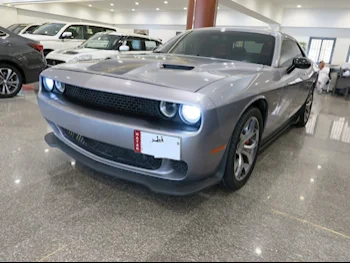 Dodge  Challenger  R/T  2015  Automatic  211,000 Km  8 Cylinder  Rear Wheel Drive (RWD)  Coupe / Sport  Gray