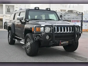 Hummer  H3  2006  Automatic  265,000 Km  5 Cylinder  Four Wheel Drive (4WD)  SUV  Black