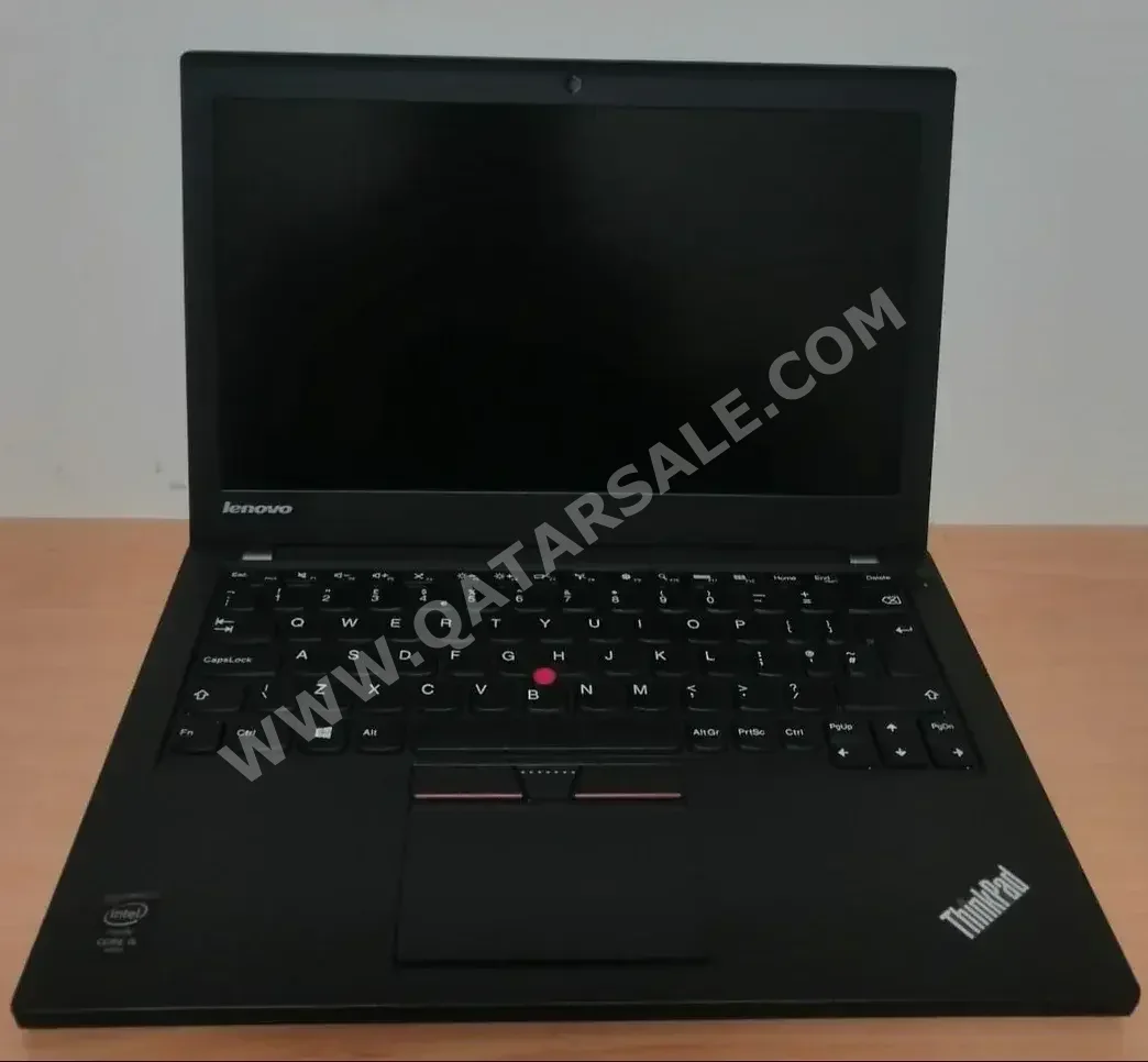 Laptops Lenovo  - ThinkPad  2015  - Black  - Windows 10  - Intel  - Core i5  -Memory (Ram): 8 GB
