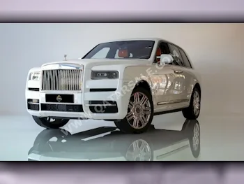 Rolls-Royce  Cullinan  2022  Automatic  11,000 Km  12 Cylinder  Four Wheel Drive (4WD)  SUV  White  With Warranty