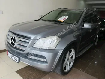 Mercedes-Benz  GL  500  2012  Automatic  130,000 Km  8 Cylinder  Four Wheel Drive (4WD)  SUV  Gray