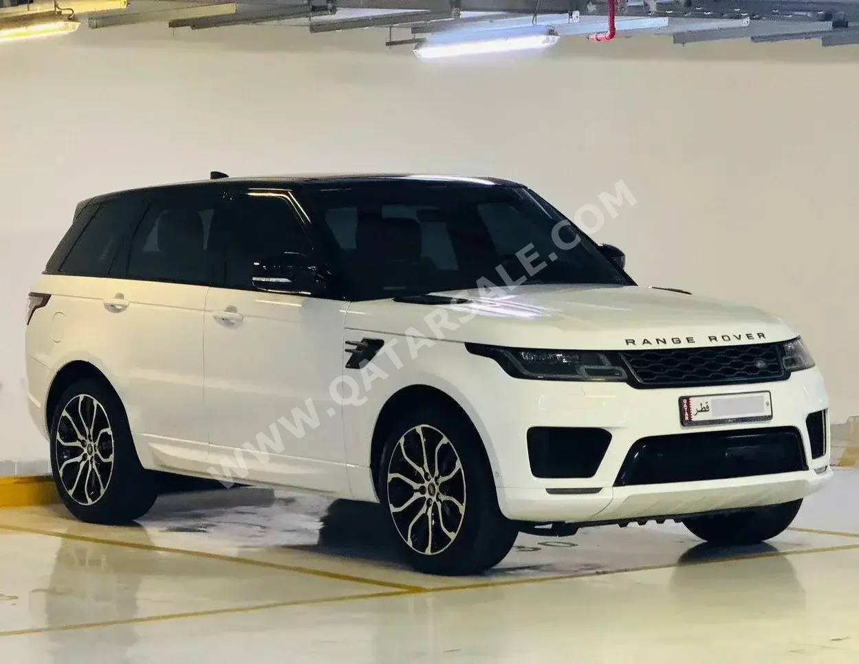 Land Rover  Range Rover  Sport Dynamic  2020  Automatic  144,000 Km  8 Cylinder  Four Wheel Drive (4WD)  SUV  White  With Warranty