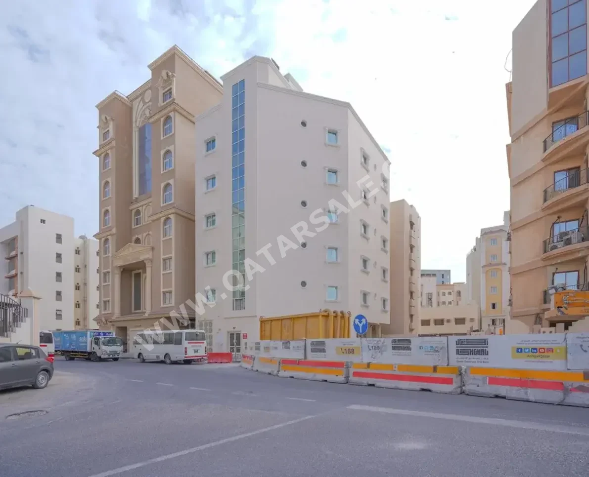 Buildings, Towers & Compounds Family Residential  Doha  Umm Ghuwailina  For Sale