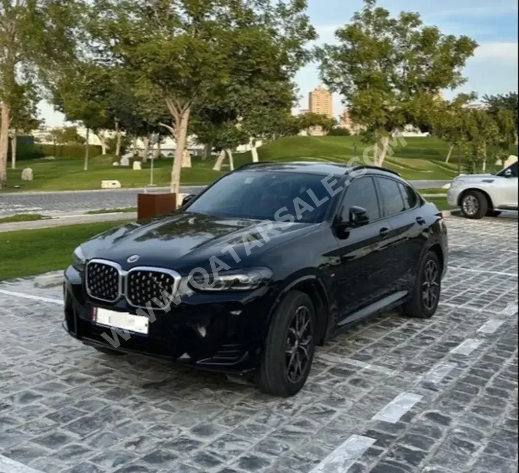 BMW  X-Series  X4  2022  Automatic  50,000 Km  4 Cylinder  Four Wheel Drive (4WD)  SUV  Black  With Warranty