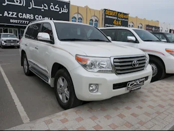 Toyota  Land Cruiser  GXR  2015  Automatic  154,000 Km  8 Cylinder  Four Wheel Drive (4WD)  SUV  Pearl