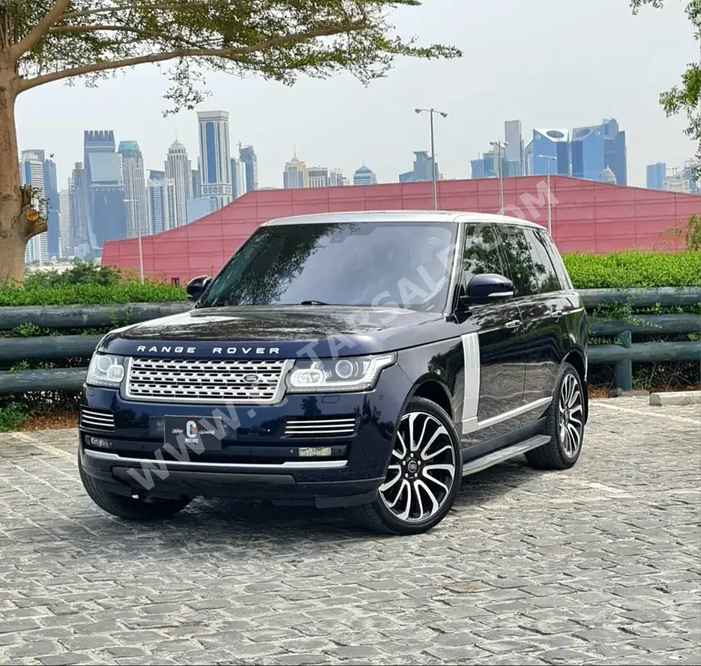 Land Rover  Range Rover  Vogue SE Super charged  2013  Automatic  177,000 Km  8 Cylinder  Four Wheel Drive (4WD)  SUV  Dark Blue