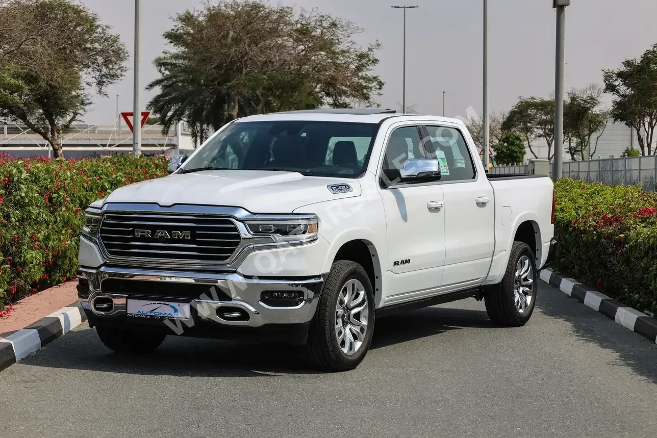 Dodge  Ram  longhorn  2024  Automatic  0 Km  8 Cylinder  Four Wheel Drive (4WD)  Pick Up  White  With Warranty