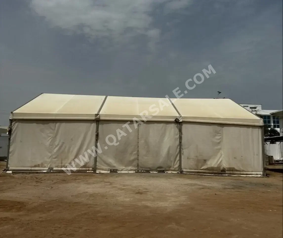 Camping Tent 100 Person  White  China  1500 CM  1000 CM  3500 CM  Autumn/Winter  2  Waterproof