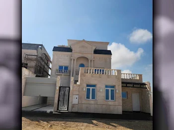 Family Residential  Not Furnished  Al Daayen  Umm Qarn  8 Bedrooms