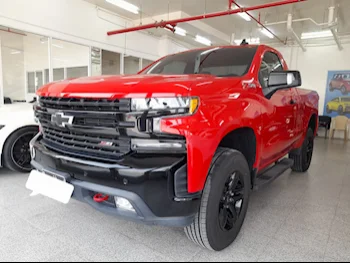 Chevrolet  Silverado  Trail Boss  2021  Automatic  27,000 Km  8 Cylinder  Four Wheel Drive (4WD)  Pick Up  Red  With Warranty