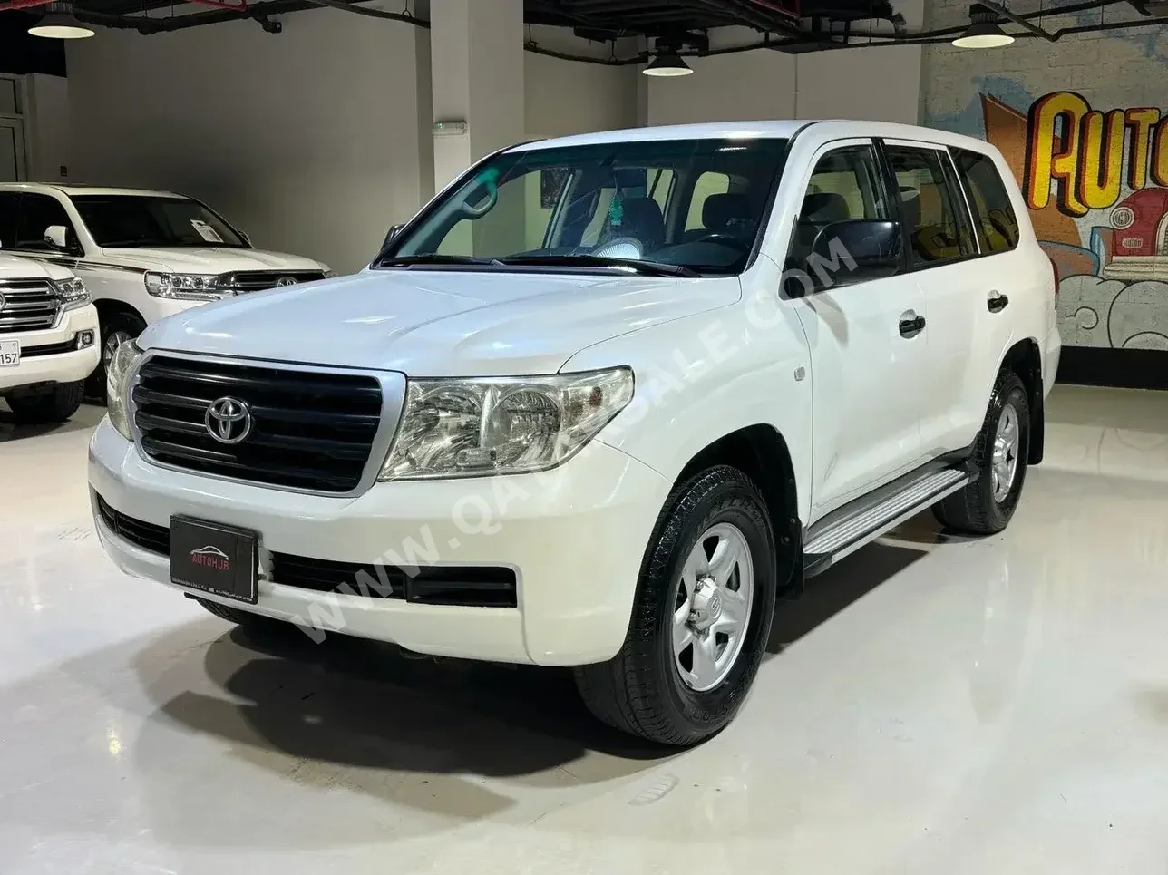 Toyota  Land Cruiser  G  2011  Automatic  474,000 Km  6 Cylinder  Four Wheel Drive (4WD)  SUV  White