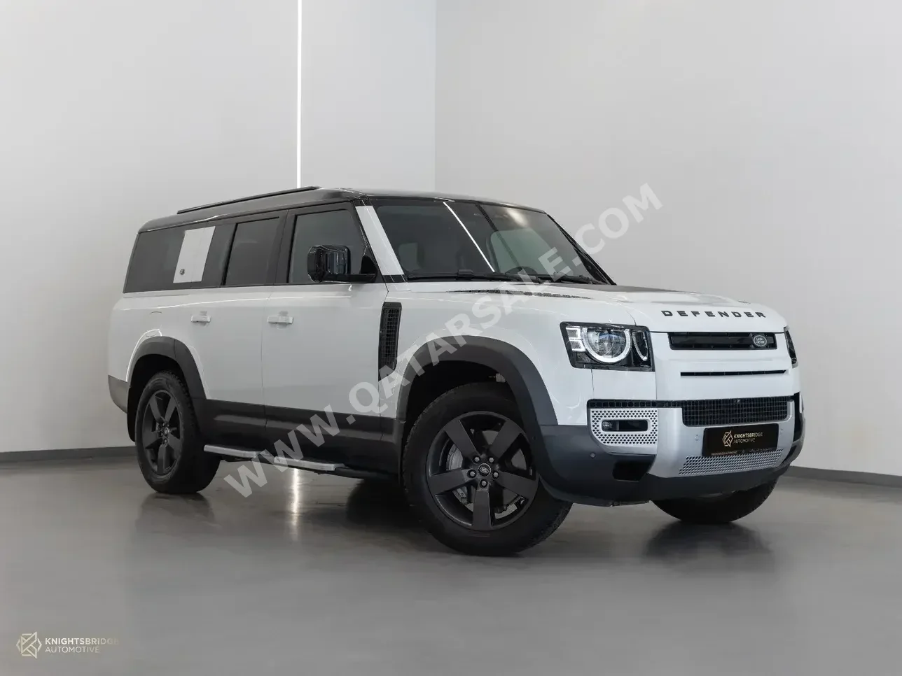 Land Rover  Defender  130 HSE  2023  Automatic  13,100 Km  6 Cylinder  Four Wheel Drive (4WD)  SUV  White  With Warranty