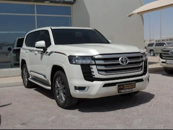 Toyota  Land Cruiser  GXR Twin Turbo  2023  Automatic  15,000 Km  6 Cylinder  Four Wheel Drive (4WD)  SUV  White  With Warranty