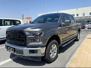 Ford  F  150  2017  Automatic  135,000 Km  8 Cylinder  Four Wheel Drive (4WD)  Pick Up  Gray