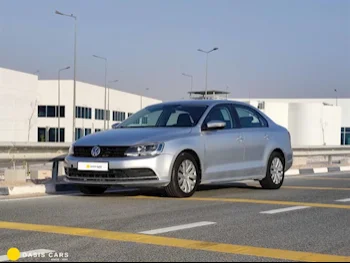 Volkswagen  Jetta  2016  Automatic  79,000 Km  4 Cylinder  Front Wheel Drive (FWD)  Sedan  Silver