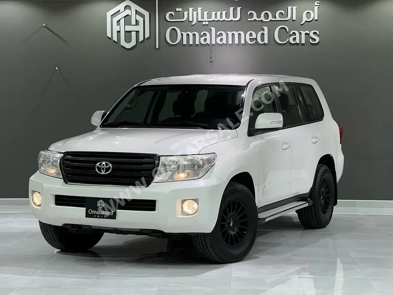 Toyota  Land Cruiser  G  2015  Automatic  263,000 Km  6 Cylinder  Four Wheel Drive (4WD)  SUV  White