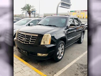 Cadillac  Escalade  EXT  2009  Automatic  229,000 Km  8 Cylinder  Four Wheel Drive (4WD)  Pick Up  Black