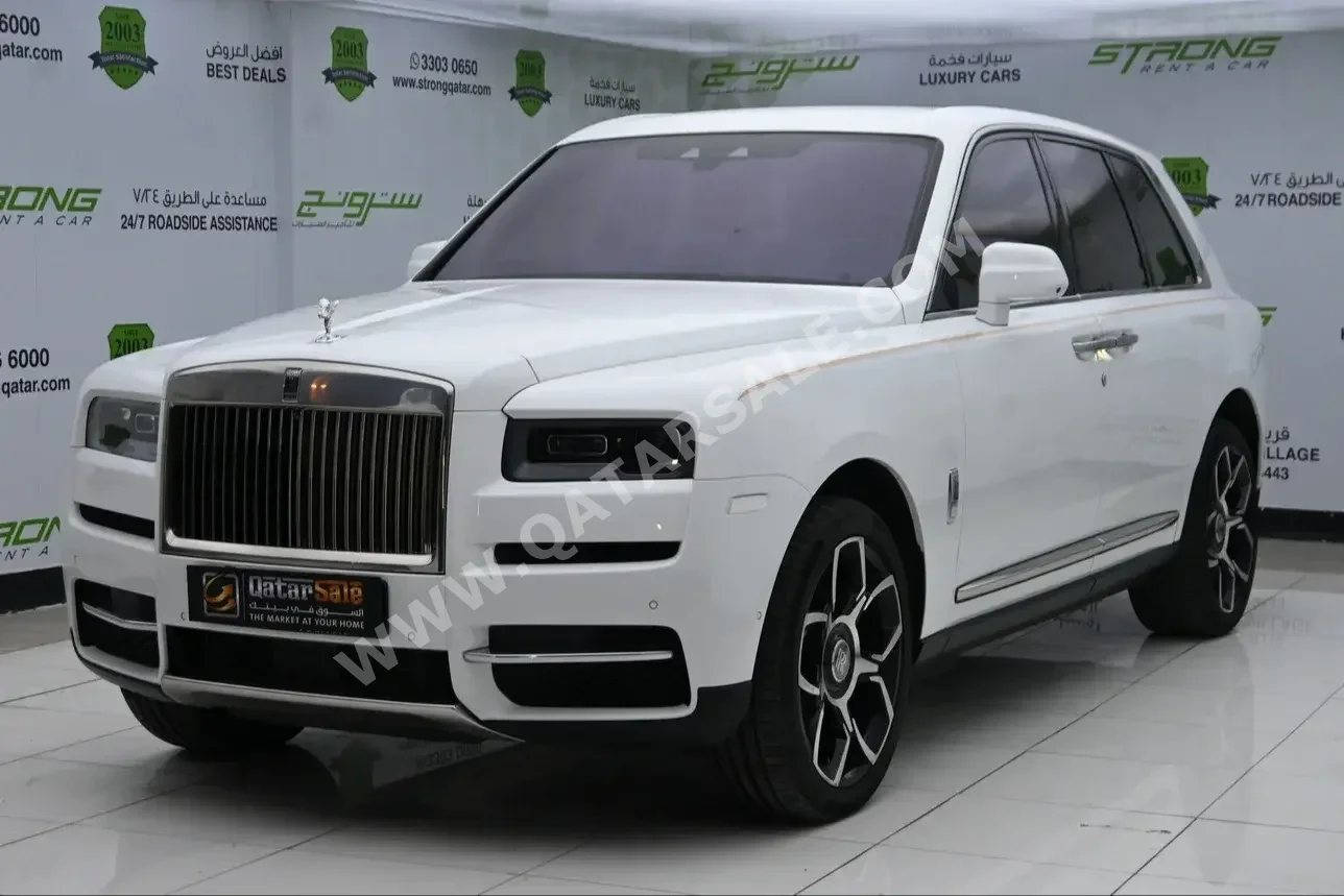 Rolls-Royce  Cullinan  2023  Automatic  7,000 Km  12 Cylinder  Four Wheel Drive (4WD)  SUV  White  With Warranty