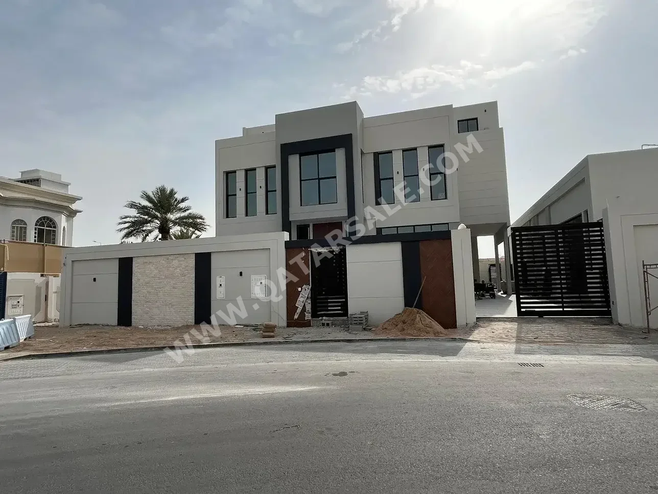 Family Residential  Not Furnished  Al Daayen  Al Khisah  6 Bedrooms
