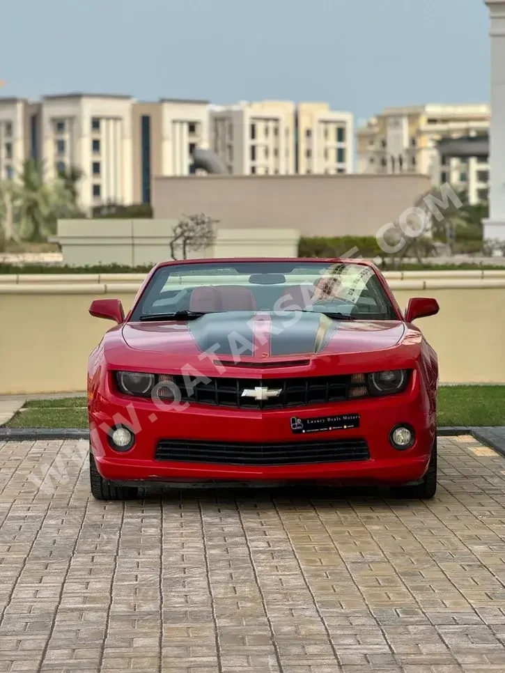 Chevrolet  Camaro  SS  2013  Automatic  102,000 Km  8 Cylinder  Rear Wheel Drive (RWD)  Coupe / Sport  Red