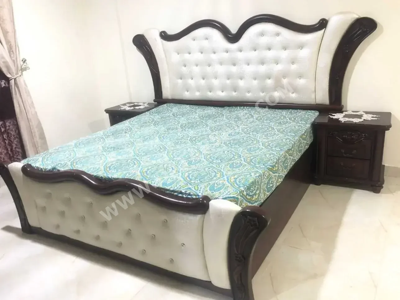 Beds King  Brown  Mattress Included  With Bedside Table