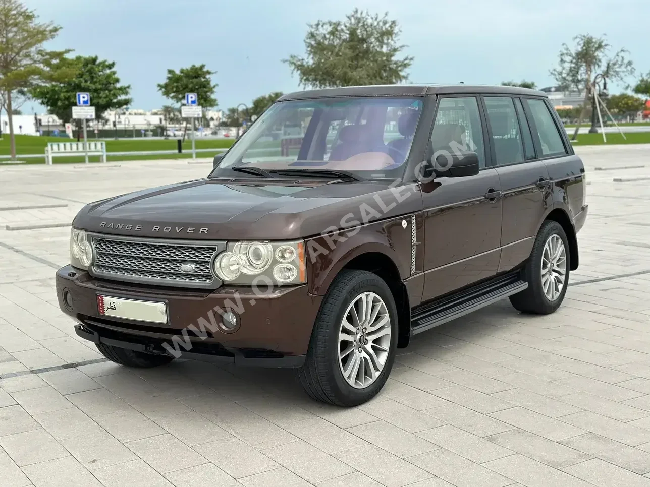 Land Rover  Range Rover  Vogue  2006  Automatic  125,000 Km  8 Cylinder  Four Wheel Drive (4WD)  SUV  Brown