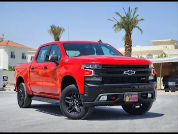 Chevrolet  Silverado  Trail Boss  2020  Automatic  119,000 Km  8 Cylinder  Four Wheel Drive (4WD)  Pick Up  Red