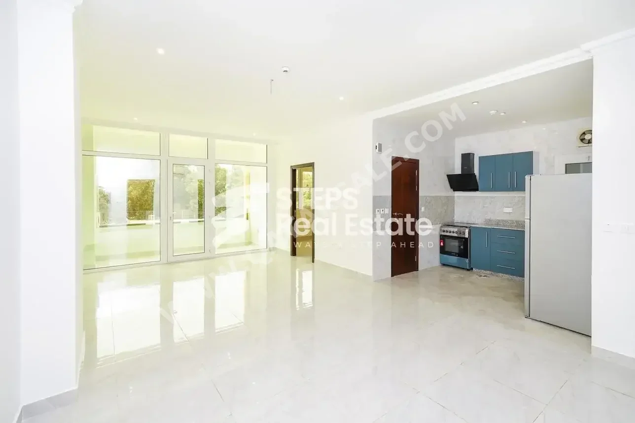 1 Bedrooms  Apartment  For Rent  in Doha -  Fereej Al Nasr  Semi Furnished