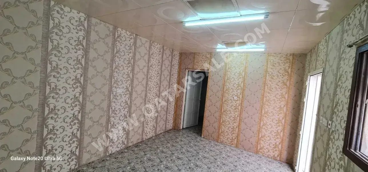 1 غرف نوم  شقة  للايجار  في الريان -  معيذر  غير مفروشة