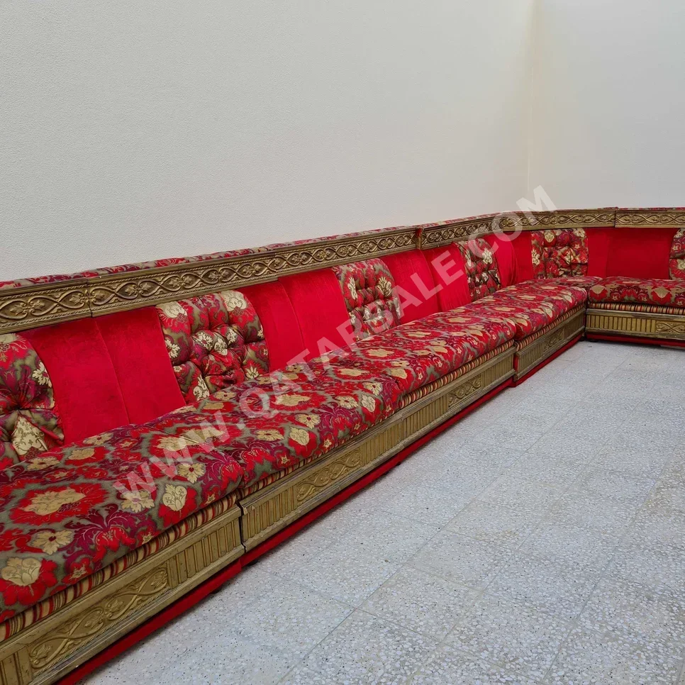 Sofas, Couches & Chairs Sofa Set  Red