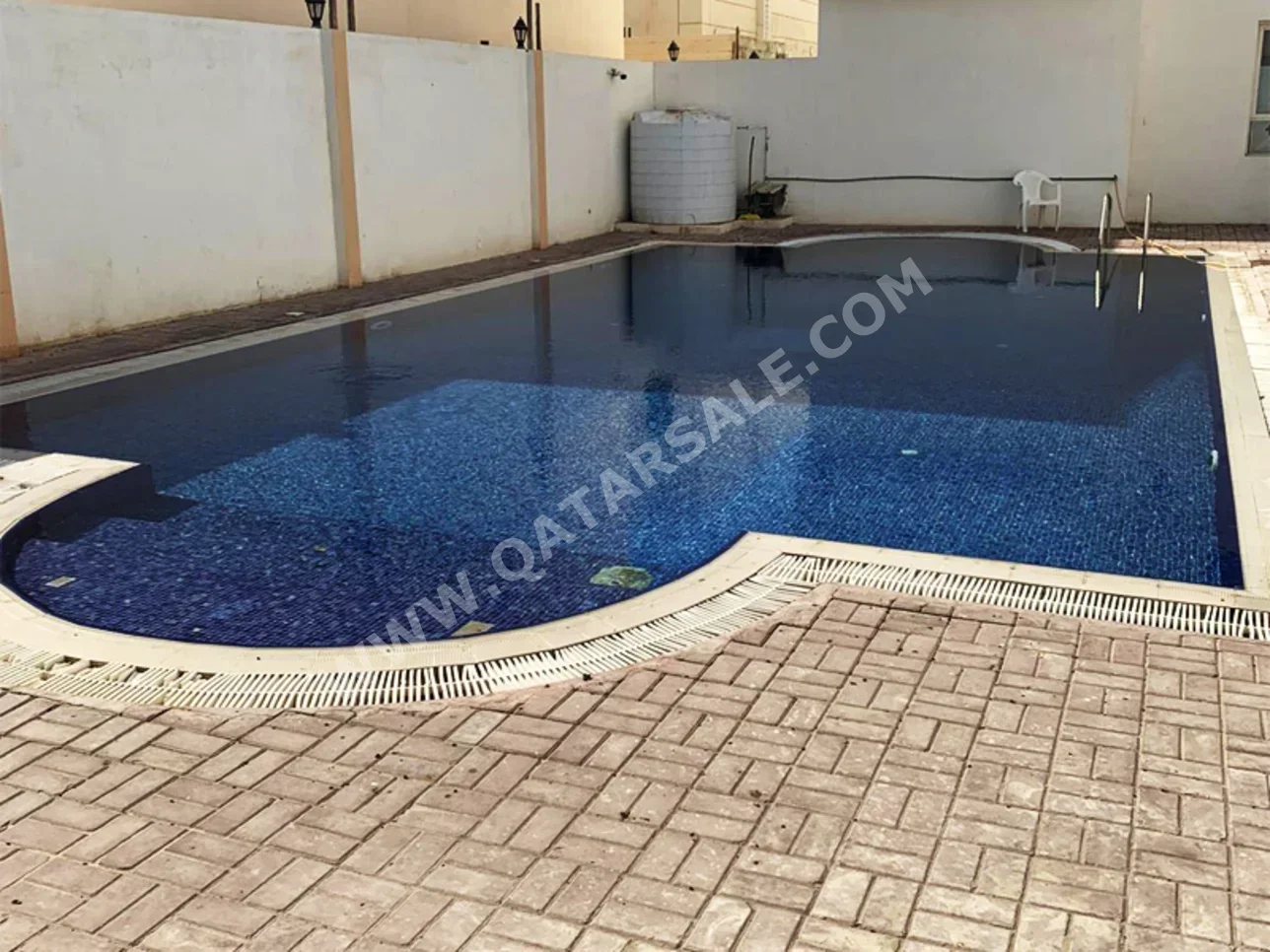2 Bedrooms  Apartment  For Rent  in Al Daayen -  Al Sakhama  Not Furnished