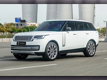  Land Rover  Range Rover  Vogue  Autobiography  2023  Automatic  2,400 Km  8 Cylinder  Four Wheel Drive (4WD)  SUV  White  With Warranty
