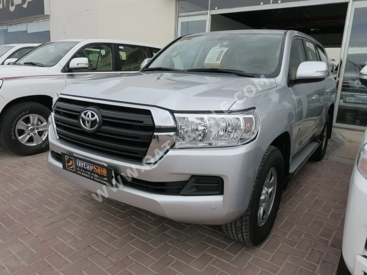  Toyota  Land Cruiser  G  2021  Automatic  80,000 Km  6 Cylinder  Four Wheel Drive (4WD)  SUV  Silver  With Warranty