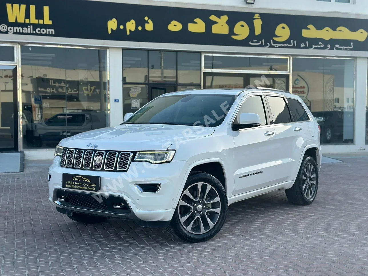 Jeep  Grand Cherokee  2017  Automatic  108,000 Km  6 Cylinder  Four Wheel Drive (4WD)  SUV  White