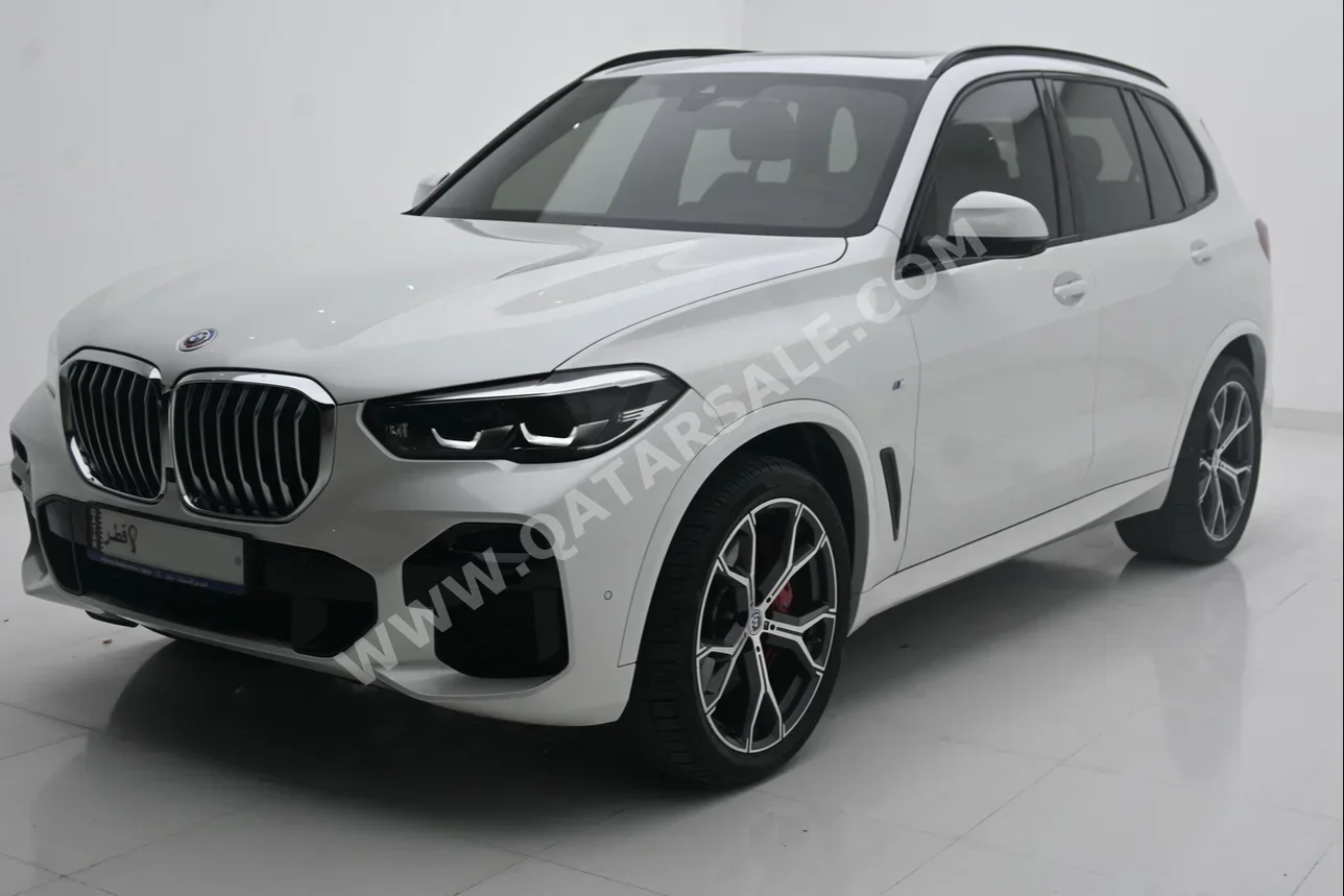 BMW  X-Series  X5  2023  Automatic  6,200 Km  6 Cylinder  Four Wheel Drive (4WD)  SUV  White  With Warranty