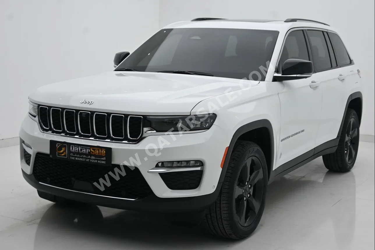  Jeep  Grand Cherokee  Limited  2023  Automatic  13,000 Km  6 Cylinder  Four Wheel Drive (4WD)  SUV  White  With Warranty