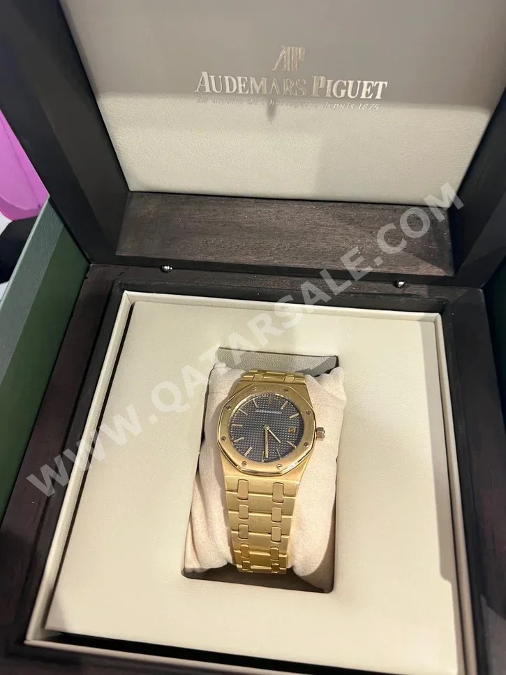 Watches - Audemars Piguet  - Analogue Watches  - Gold  - Women Watches