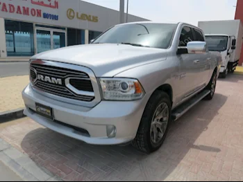 Dodge  Ram  Limited  2017  Automatic  120,000 Km  8 Cylinder  Four Wheel Drive (4WD)  Pick Up  Silver